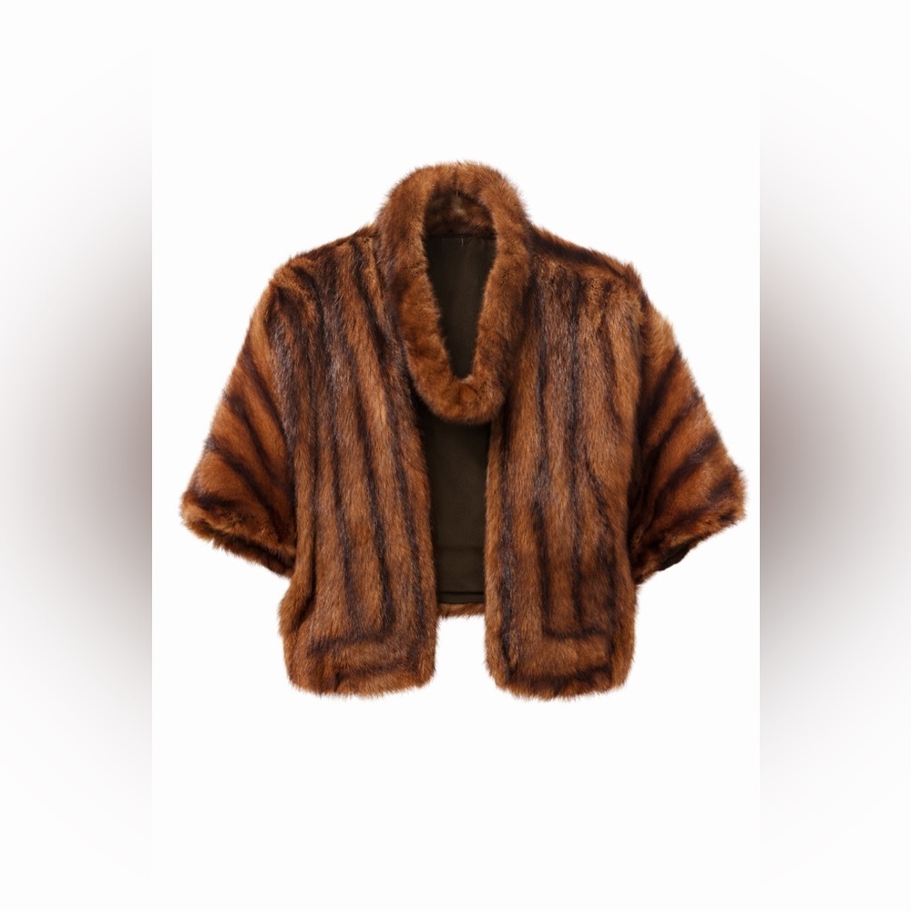 Vintage IR Fox Fur Cape Shaw